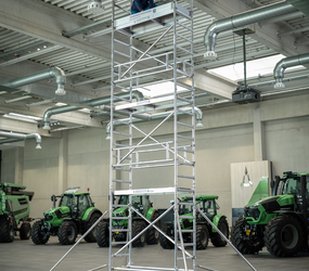 Rollg. 0,75x1,80m Ausl., PF-H. 6,35m | © MUNK GmbH