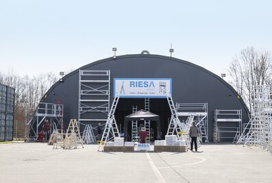 Riesa Outlet Außenansicht Gelände 12 | © Riesa Outlet GmbH