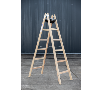 Sprossen-Stehleiter beidseitig begehbar 2x6 Sprossen | © Riesa Outlet GmbH